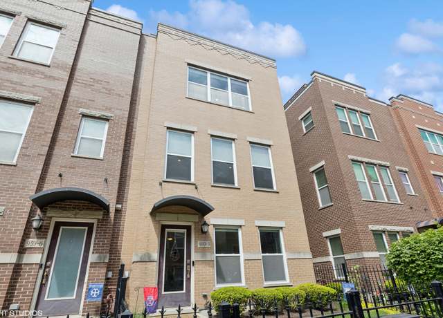 Property at 959 W 37th St #5, Chicago, IL 60609, 3 beds, 3 baths