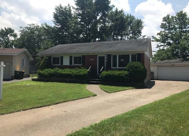 Property at 104 Anne Ct, Thornton, IL 60476, 3 beds, 1.5 baths