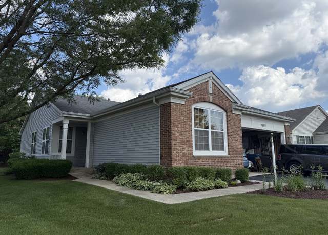 Property at 16122 Seneca Lake Cir, Crest Hill, IL 60403, 3 beds, 2 baths
