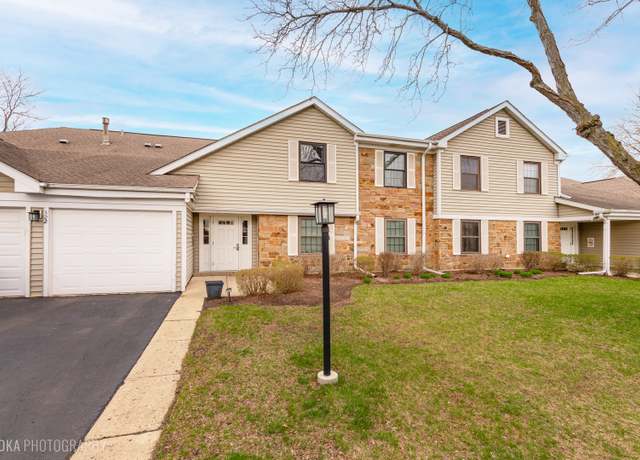 Property at 322 Woodbury Ct Unit 1A, Schaumburg, IL 60193, 3 beds, 2 baths