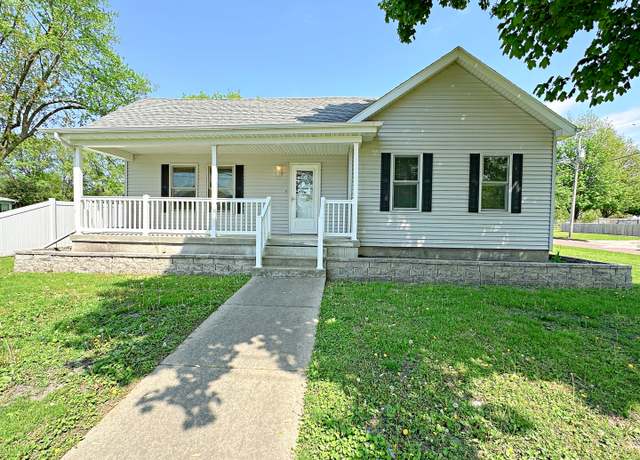 Property at 219 S Sterling St, Streator, IL 61364, 2 beds, 1.5 baths