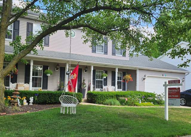 Property at 1628 Westminster Dr, Naperville, IL 60563, 4 beds, 2.5 baths