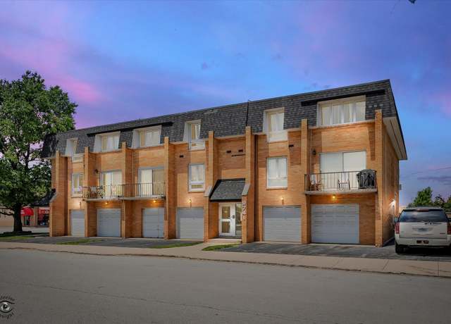 Property at 9741 S Cicero Ave Unit 1A, Oak Lawn, IL 60453, 2 beds, 1 bath