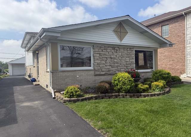 Property at 8325 W Maple Ave, Norridge, IL 60706, 3 beds, 2.5 baths