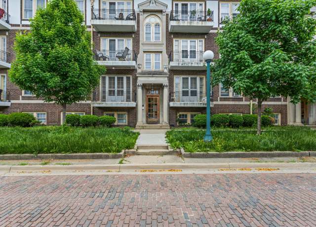 Property at 408 N Prairie St #3, Champaign, IL 61820, 1 bed, 1 bath