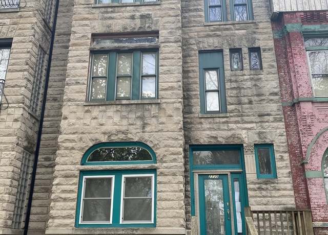 Property at 2735 W Washington Blvd, Chicago, IL 60612, 12 beds, 3 baths