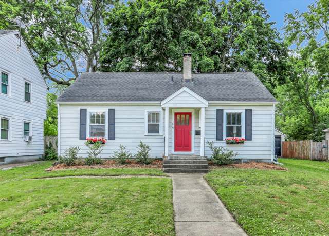 Property at 1619 W Clark St, Champaign, IL 61821, 2 beds, 1 bath