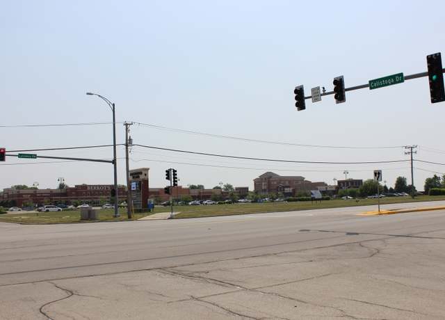 Property at 550 E Laraway Rd, New Lenox, IL 60451