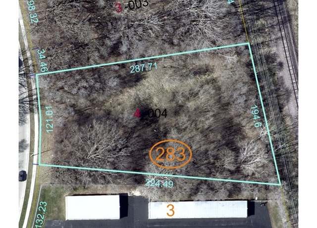 Property at 1702 Oak Dr, Mchenry, IL 60050