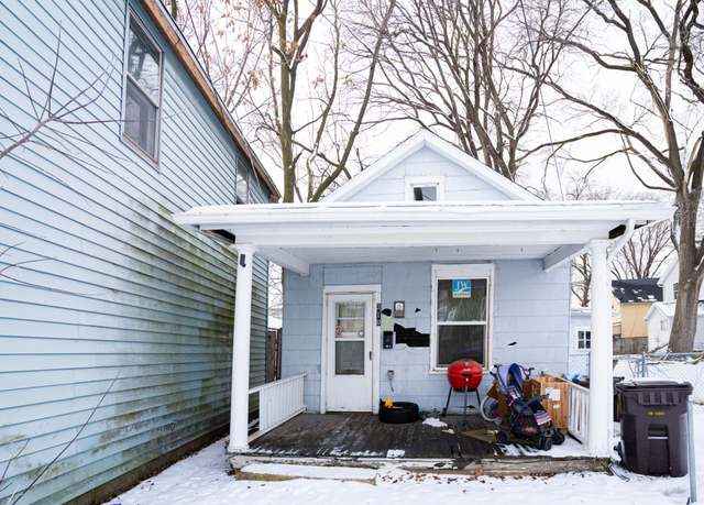 Property at 310 N Cherry Ave, Freeport, IL 61032, 2 beds, 1 bath