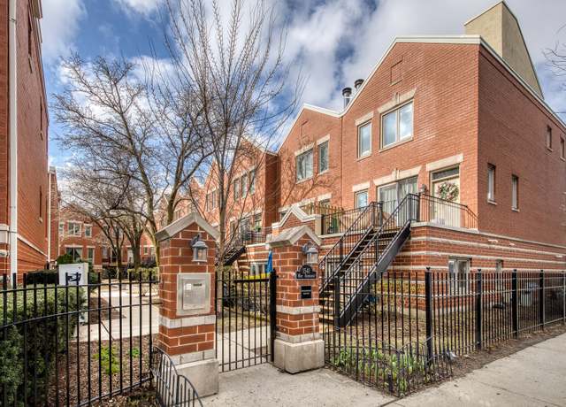 Property at 1541 W Henderson St Unit G, Chicago, IL 60657, 2 beds, 2.5 baths
