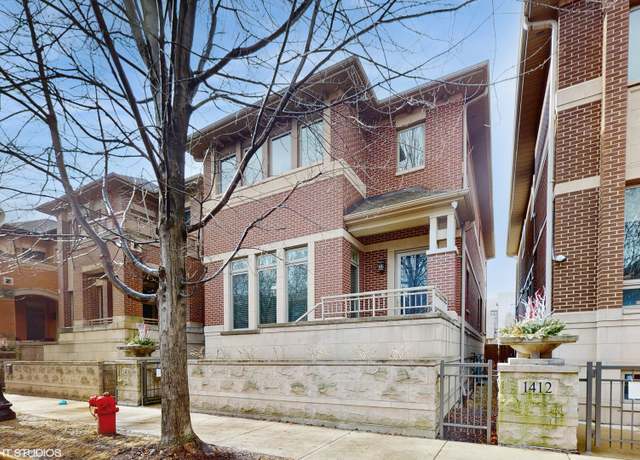 Property at 1416 S Emerald Ave, Chicago, IL 60607, 4 beds, 3.5 baths
