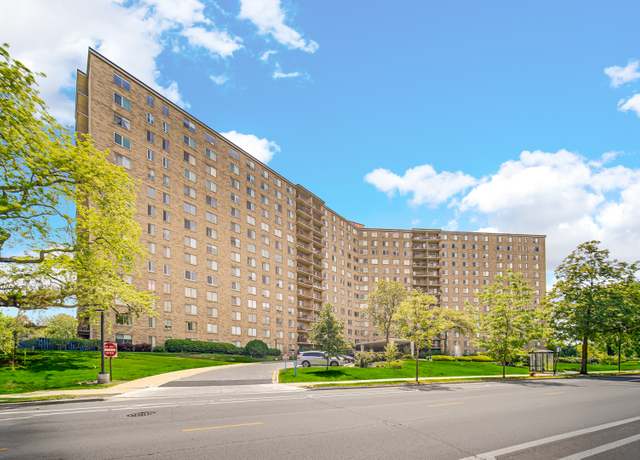Property at 6833 N Kedzie Ave #1203, Chicago, IL 60645, 1 bed, 1 bath