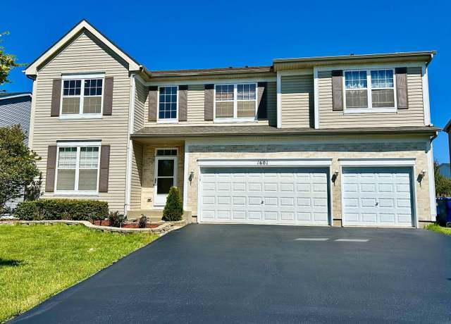 Property at 1601 S Lancaster Ln, Libertyville, IL 60048, 5 beds, 4.5 baths