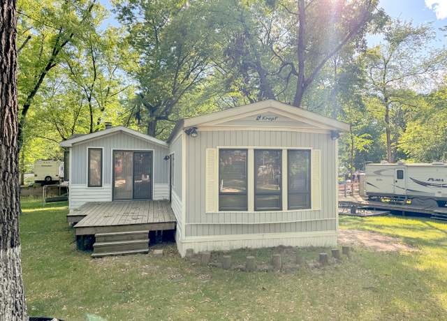 Property at 2/148 Woodhaven, Sublette, IL 61367
