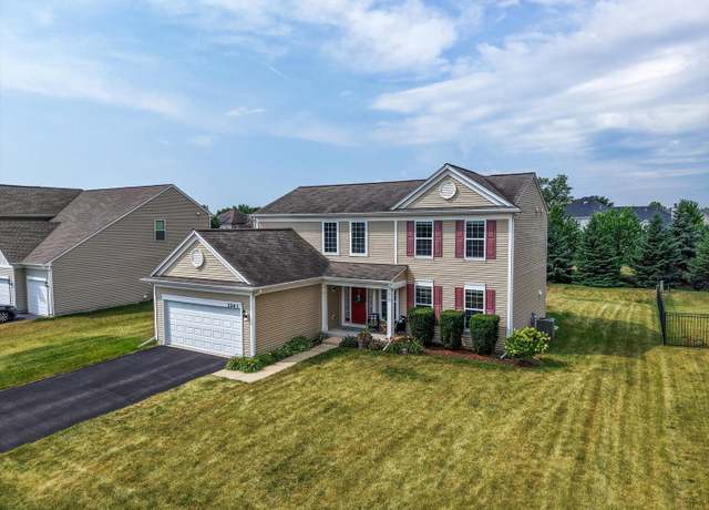 Property at 2263 Olive Ln, Yorkville, IL 60560, 3 beds, 2.5 baths