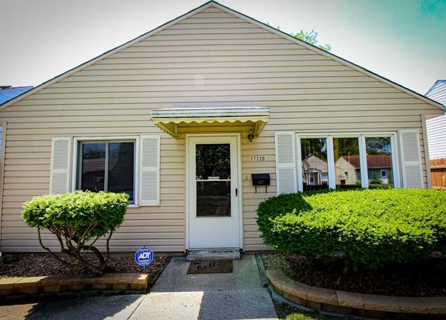 Property at 17130 Park Ave, Lansing, IL 60438, 2 beds, 1 bath
