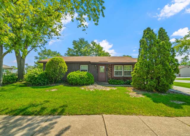 Property at 17433 Appletree Dr, Hazel Crest, IL 60429, 3 beds, 1 bath