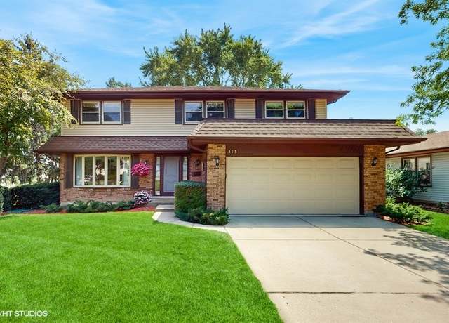 Property at 315 Ashwood Dr, Schaumburg, IL 60193, 5 beds, 2.5 baths