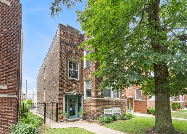 Property at 3345 N Springfield Ave, Chicago, IL 60618, 5 beds, 3 baths
