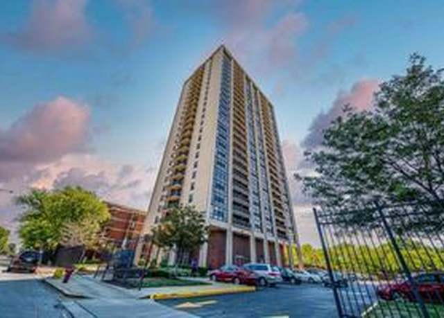 Property at 3001 S Michigan Ave #1204, Chicago, IL 60616, 1 bed, 1 bath