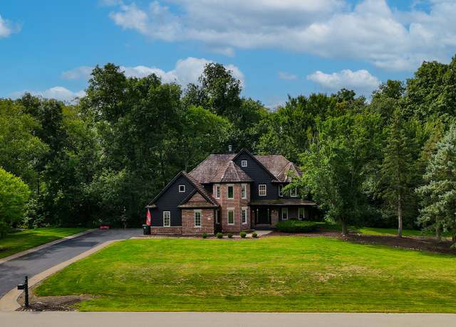 Property at 63 Oak Creek Dr, Yorkville, IL 60560, 5 beds, 4.5 baths