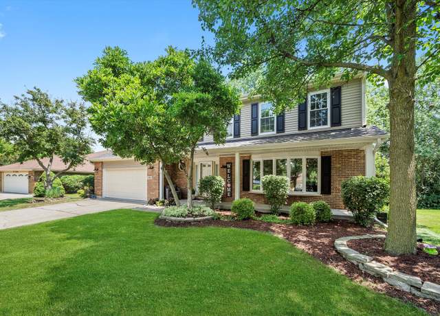 Property at 7801 Green Valley Ct, Darien, IL 60561, 4 beds, 2.5 baths