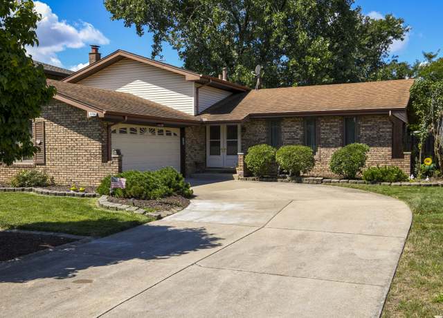 Property at 15754 Arroyo Dr, Oak Forest, IL 60452, 4 beds, 3 baths