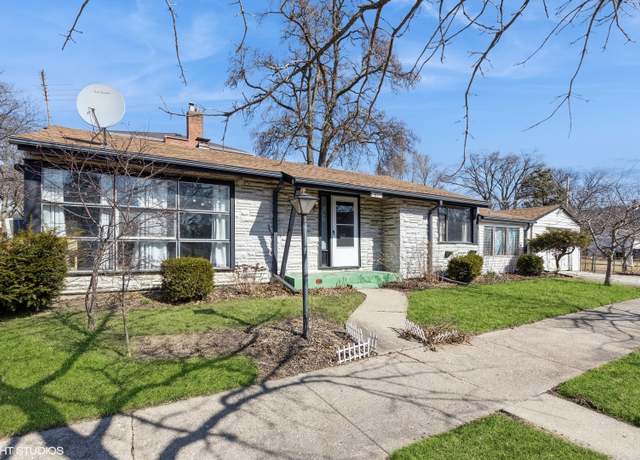 Property at 1601 Fowler Ave, Evanston, IL 60201, 3 beds, 1.5 baths