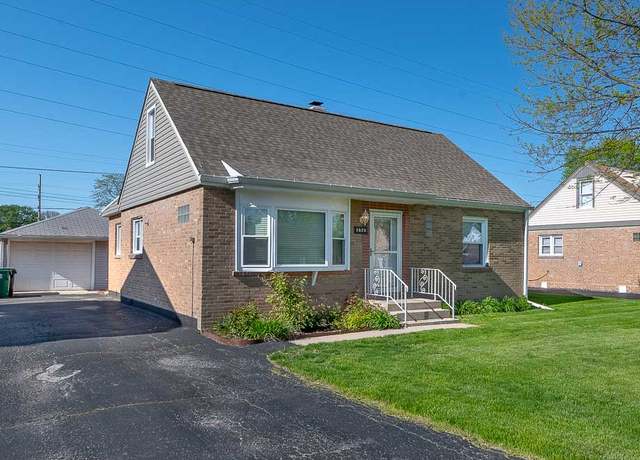 Property at 7828 Suburban Ln, Bridgeview, IL 60455, 4 beds, 2 baths