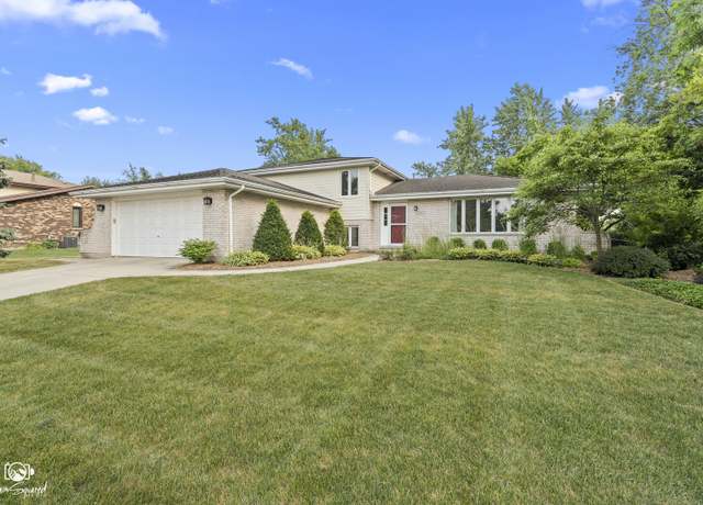 Property at 658 Brookside Ln, Frankfort, IL 60423, 4 beds, 2 baths