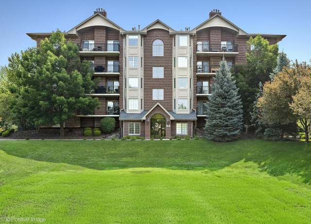 Property at 6655 S Cass Ave Unit 3D, Westmont, IL 60559, 2 beds, 2 baths