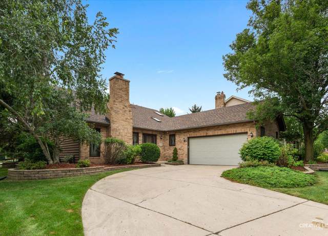 Property at 1500 Sequoia Rd, Naperville, IL 60540, 4 beds, 3 baths
