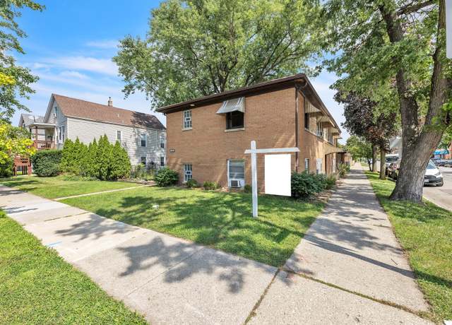 Property at 1547 Clinton Ave, Berwyn, IL 60402, 3 beds, 4 baths