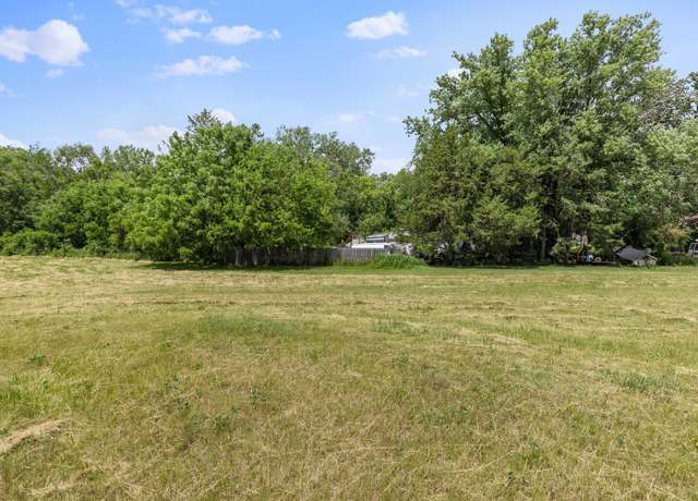 Property at 7938 Crabapple Ct, Roscoe, IL 61073