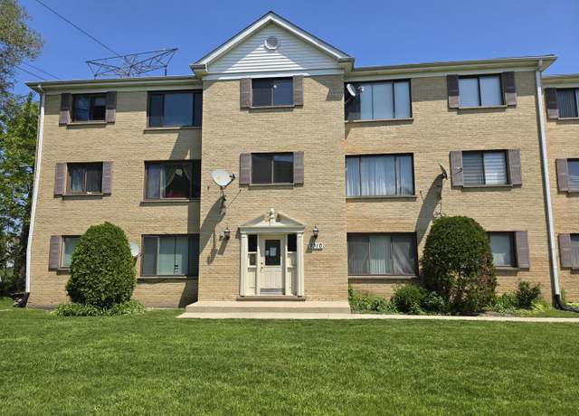 Property at 9310 Hamilton Ct Unit E, Des Plaines, IL 60016, 2 beds, 1.5 baths