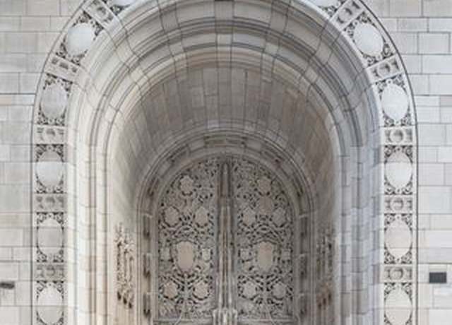 Property at 435 N Michigan Ave #1005, Chicago, IL 60611, 4 beds, 4.5 baths