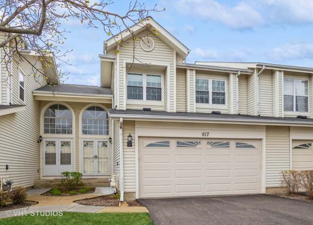 Property at 617 Manomet Ct, Schaumburg, IL 60173, 3 beds, 2.5 baths