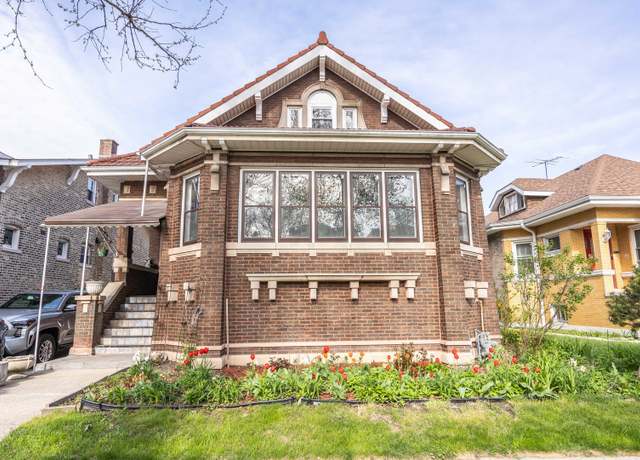 Property at 1638 S Austin Blvd, Cicero, IL 60804, 5 beds, 3 baths