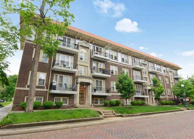 Property at 410 N Prairie St #15, Champaign, IL 61820, 1 bed, 1 bath