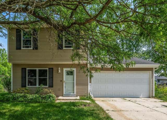 Property at 2945 Worcester Ln, Aurora, IL 60504, 3 beds, 1.5 baths