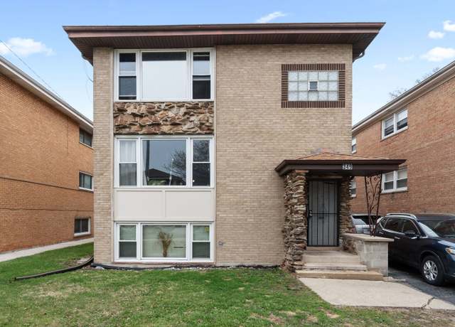 Property at 349 Yates Ave, Calumet City, IL 60409, 8 beds, 4 baths