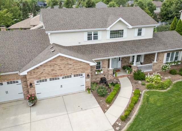Property at 795 Westwind Dr, New Lenox, IL 60451, 5 beds, 3.5 baths