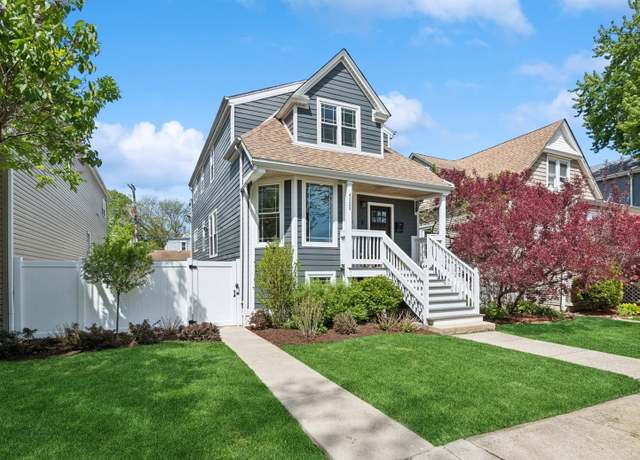 Property at 4328 N Ridgeway Ave, Chicago, IL 60618, 4 beds, 3.5 baths
