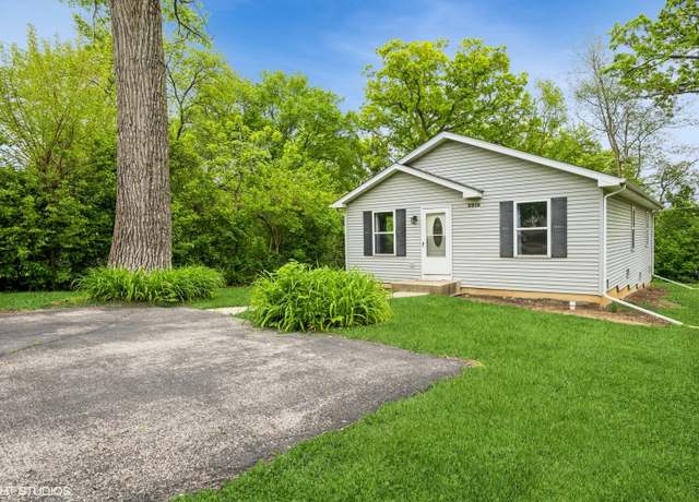 Property at 2916 Hickory Dr, Mccullom Lake, IL 60050, 3 beds, 1 bath