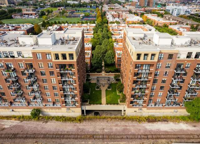 Property at 811 W 15th Pl #806, Chicago, IL 60608, 2 beds, 2 baths
