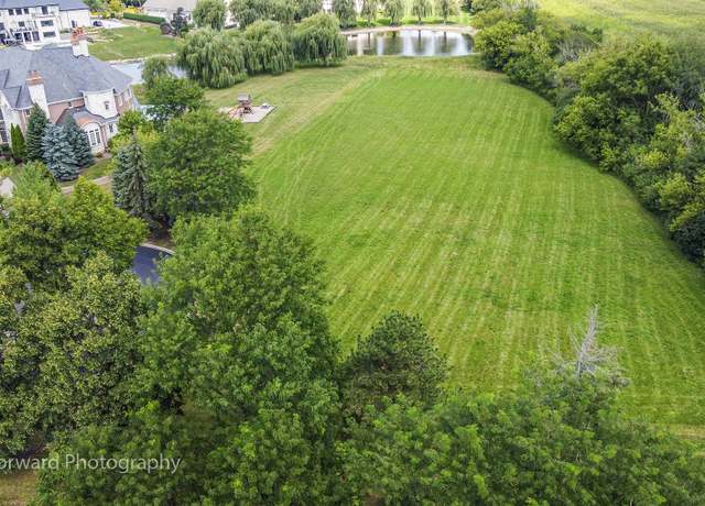 Property at 30 Star Ln, South Barrington, IL 60010