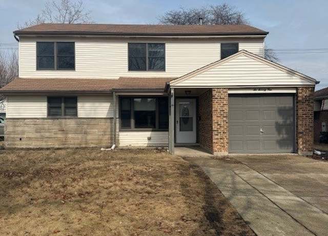 Property at 674 E Algonquin Rd, Des Plaines, IL 60016, 5 beds, 2.5 baths