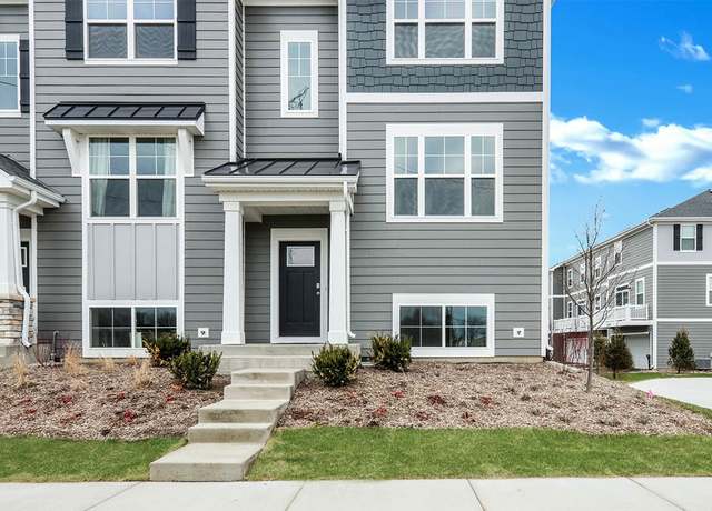 Property at 2162 Glacier St, Mundelein, IL 60060, 3 beds, 3 baths