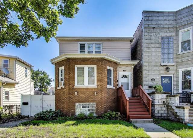 Property at 1008 Lathrop Ave, Forest Park, IL 60130, 7 beds, 3 baths